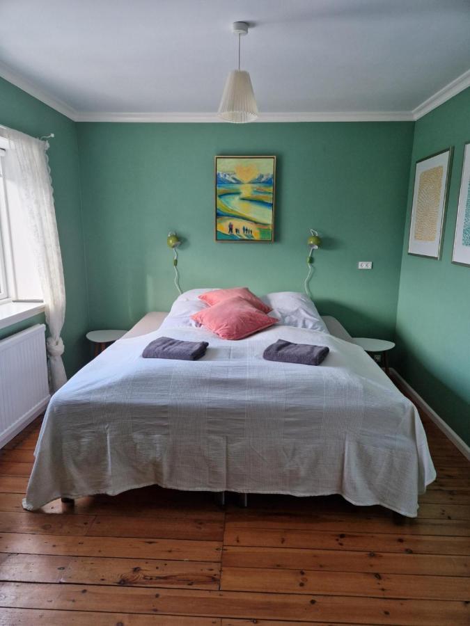 Guesthouse Hugo Сорвагур Екстер'єр фото