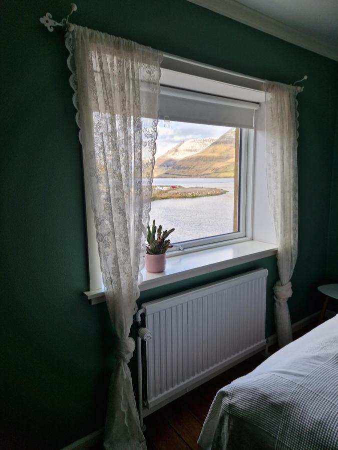 Guesthouse Hugo Сорвагур Екстер'єр фото